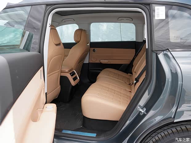 星途 星纪元 ET 2024款 增程 200 Plus 星途 星纪元 ET 2024款 增程 200 Plus