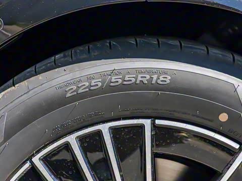 2024款 改款 E 260 L 4MATIC 2024款 改款 E 260 L 4MATIC