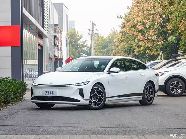 長安啟源 長安啟源A07 2025款 增程 真香版 230 尊貴版