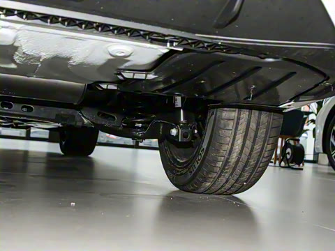 2025款 300TSI DSG尊行版 2025款 300TSI DSG尊行版