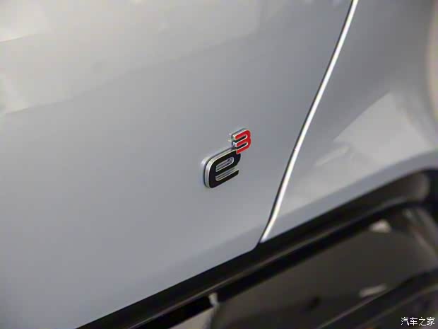 腾势汽车 腾势Z9GT 2024款 GT 插电混动版 腾势汽车 腾势Z9GT 2024款 GT 插电混动版