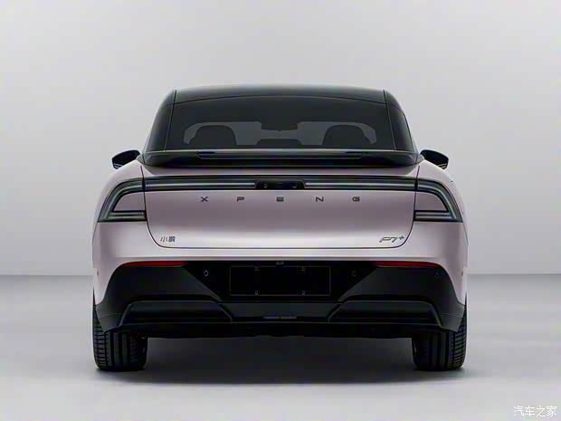 小鹏汽车 小鹏P7+ 2024款 180kw 小鹏汽车 小鹏P7+ 2024款 180kw