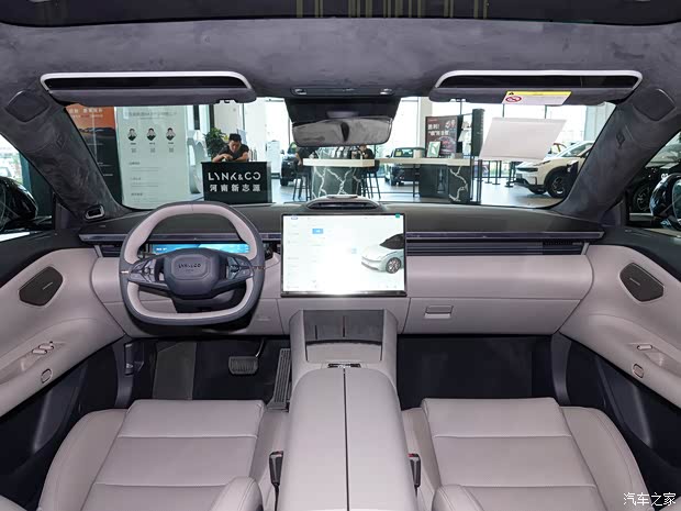 領克 領克Z10 2024款 95kWh 806km后驅智駕Max