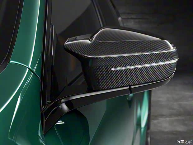 宝马M 宝马M5新能源 2024款 M5  宝马M 宝马M5新能源 2024款 M5