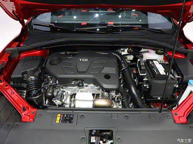 上汽集團 MG5 2024款 300TGI DCT高配版