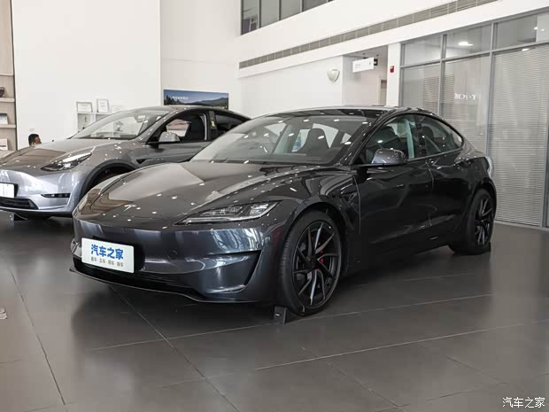 特斯拉中國(guó) Model 3 2024款 高性能全輪驅(qū)動(dòng)版