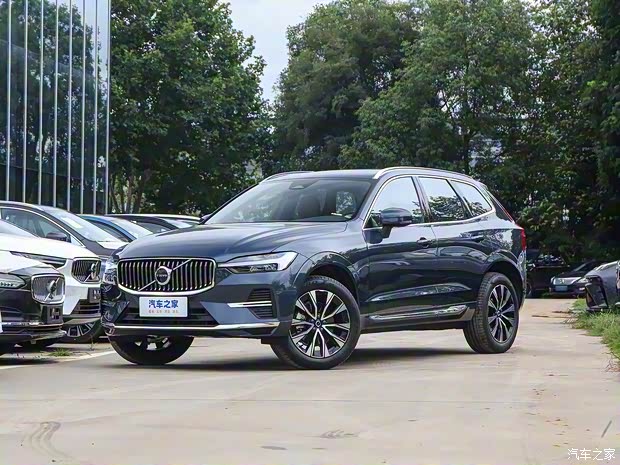 沃爾沃亞太 沃爾沃XC60 2025款 B5 四驅(qū)智遠(yuǎn)豪華版