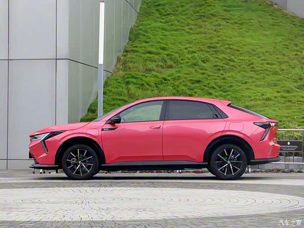 东风本田 猎光e:NS2 2024款 驭光版 东风本田 猎光e:NS2 2024款 驭光版