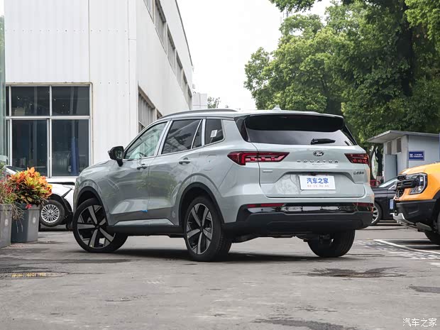 江鈴福特 領(lǐng)睿 2025款 EcoBoost 170 尊領(lǐng)型