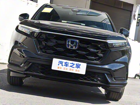 2024款 2.0L e:HEV 两驱智睿版 2024款 2.0L e:HEV 两驱智睿版