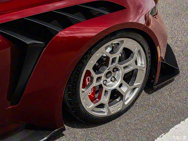 福特(进口) Mustang 2025款 GTD Performance Pack