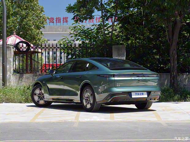 星途 星纪元 ES 2025款 Pro 77kWh 星途 星纪元 ES 2025款 Pro 77kWh