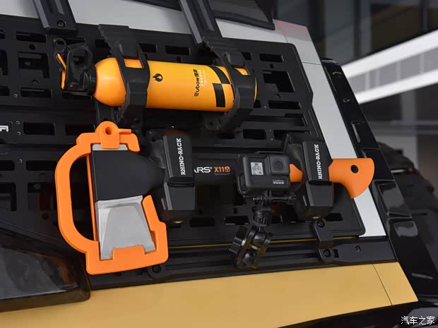 猛士科技 猛士917 2024款 增程蛟龙战甲Max