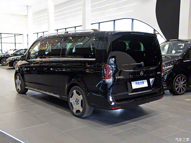 福建奔馳 奔馳V級 2024款 V 300 L 長軸距豪華版