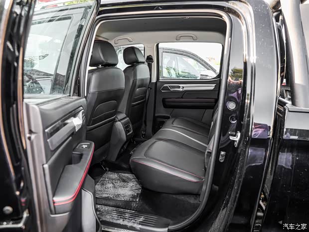 江淮汽車 悍途 2023款 2.0T 自動柴油四驅(qū)精英型大雙