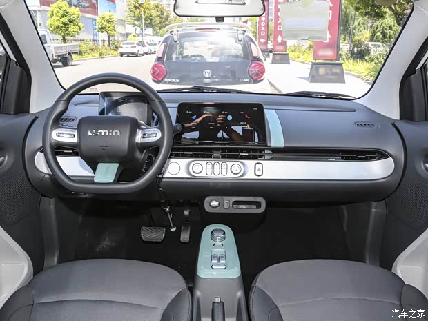 长安汽车 长安Lumin 2024款 130km 长安汽车 长安Lumin 2024款 130km