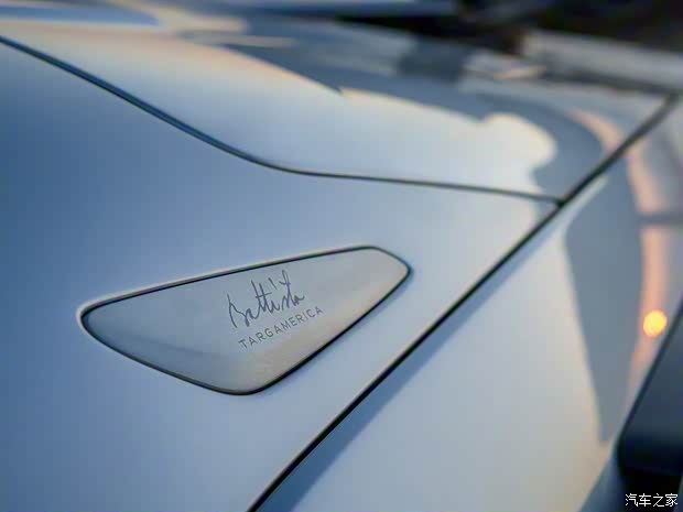 宾尼法利纳 Battista 2024款 Targamerica 宾尼法利纳 Battista 2024款 Targamerica