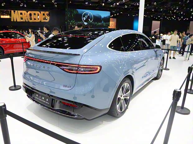 LUXEED 智界 智界R7 2024款 四驅基本型