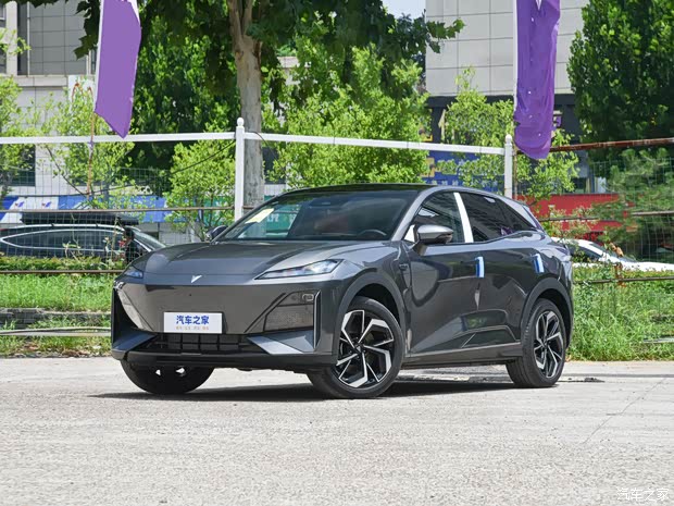 深蓝汽车 深蓝S07 2024款 215Max 增程版