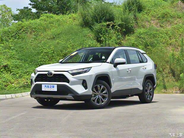 一汽豐田 RAV4榮放 2023款 2.0L CVT兩驅(qū)風(fēng)尚Plus版
