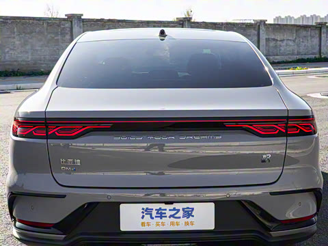 2025款 DM-i 125KM激光雷达智驾型 2025款 DM-i 125KM激光雷达智驾型