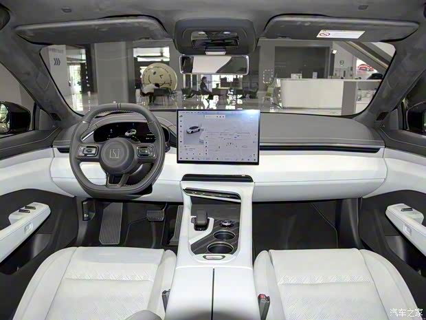 极氪 极氪001 2025款 YOU版 100kWh 四驱 极氪 极氪001 2025款 YOU版 100kWh 四驱