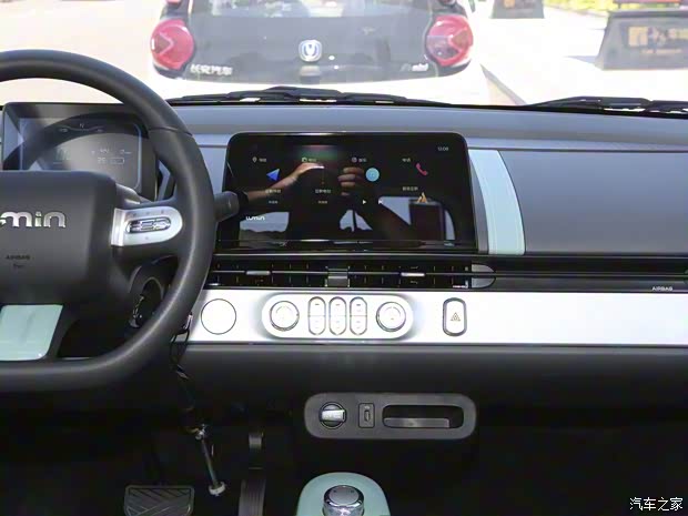 长安汽车 长安Lumin 2024款 130km 长安汽车 长安Lumin 2024款 130km