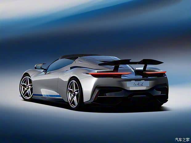 宾尼法利纳 Battista 2024款 Targamerica 宾尼法利纳 Battista 2024款 Targamerica