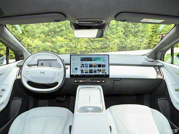 小鹏汽车 小鹏P7+ 2024款 230kw 小鹏汽车 小鹏P7+ 2024款 230kw