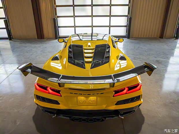 通用汽车 科尔维特 2025款 ZR1 Coupe ZTK Package 北美版 通用汽车 科尔维特 2025款 ZR1 Coupe ZTK Package 北美版