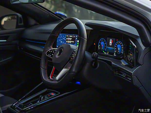 大眾(進(jìn)口) 高爾夫(進(jìn)口) 2024款 GTI Armored