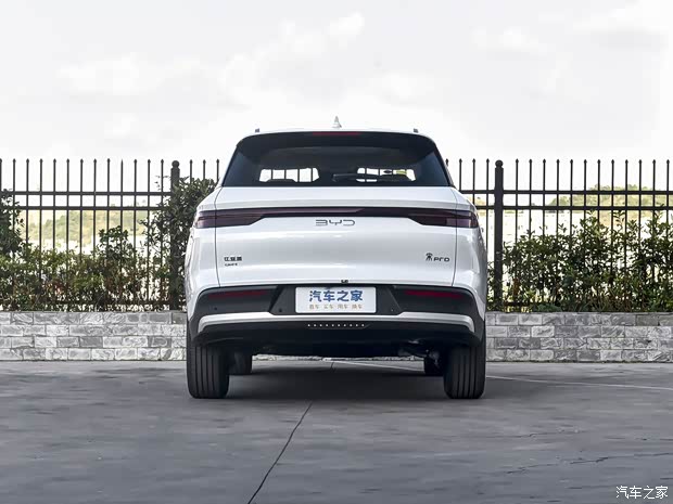 比亚迪 宋Pro新能源 2025款 DM-i 115KM超越型 比亚迪 宋Pro新能源 2025款 DM-i 115KM超越型