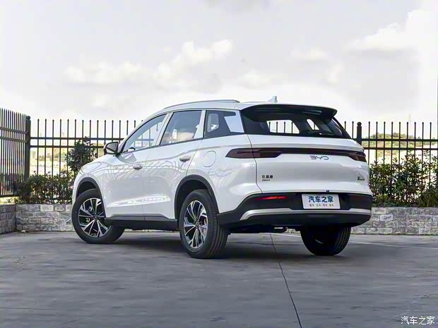 比亚迪 宋Pro新能源 2025款 DM-i 115KM超越型 比亚迪 宋Pro新能源 2025款 DM-i 115KM超越型