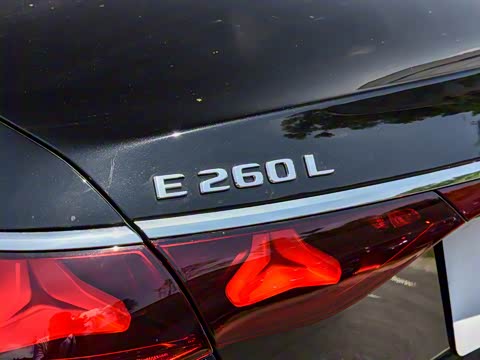 2024款 改款 E 260 L 4MATIC 2024款 改款 E 260 L 4MATIC