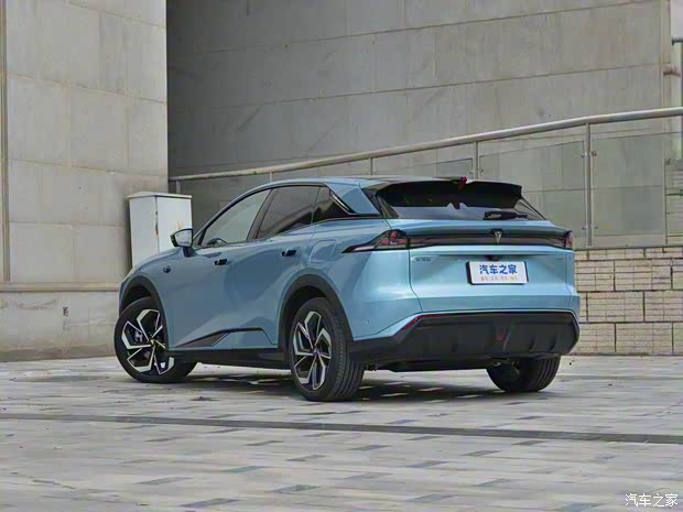 深藍(lán)汽車 深藍(lán)S07 2024款 520Max 乾崑智駕ADS SE純電版