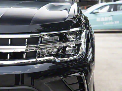 2024款 330TSI 两驱龙腾版 2024款 330TSI 两驱龙腾版