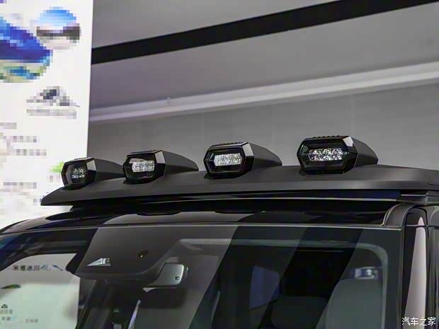 深蓝汽车 深蓝G318 2024款 高配版 深蓝汽车 深蓝G318 2024款 高配版