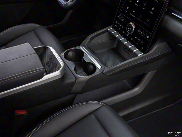 GMC TERRAIN 2025款 Elevation Black Edition GMC TERRAIN 2025款 Elevation Black Edition