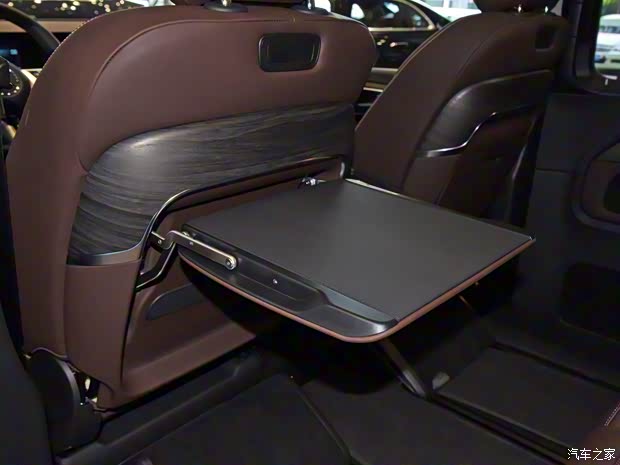 福建奔馳 奔馳V級 2024款 V 300 L 長軸距豪華版