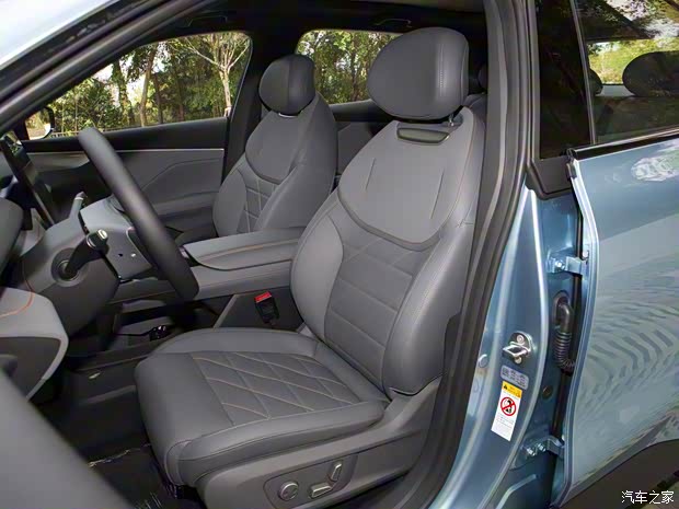 深蓝汽车 深蓝S05 2024款 增程版