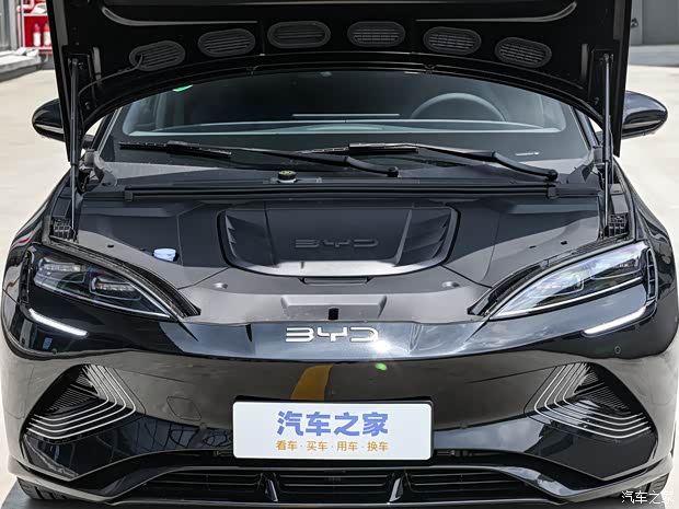 比亚迪 海豹 2025款 基本型