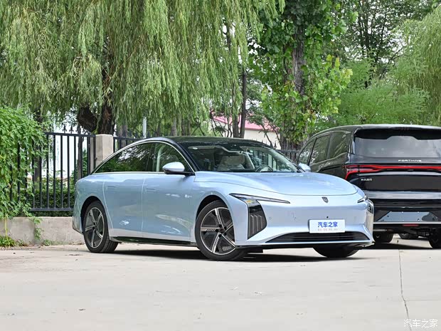 東風(fēng)風(fēng)行 星海S7 2024款 555km 奢享版