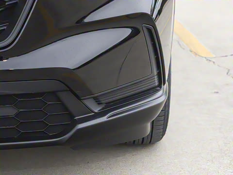 2026款 全球30年荣耀款 240TURBO 两驱锋尚5座版 2026款 全球30年荣耀款 240TURBO 两驱锋尚5座版