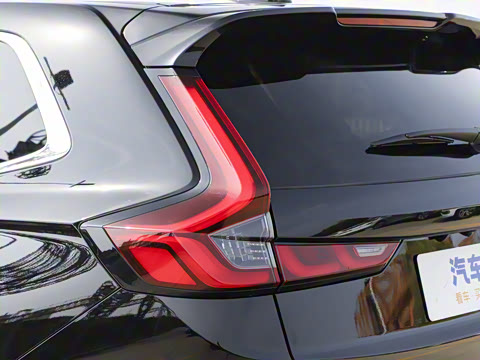 2026款 全球30年荣耀款 2.0L e:HEV 两驱智臻版 2026款 全球30年荣耀款 2.0L e:HEV 两驱智臻版