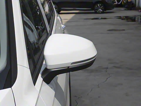 2024款 出众款 300TSI 自动两驱龙行版 2024款 出众款 300TSI 自动两驱龙行版