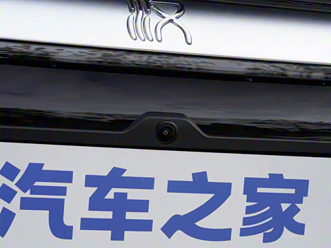 2025款 EV 智驾版 635KM激光雷达旗舰型 2025款 EV 智驾版 635KM激光雷达旗舰型