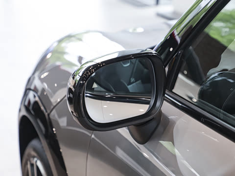 2025款 2.0T COOPER S 赛车手 三门版 2025款 2.0T COOPER S 赛车手 三门版