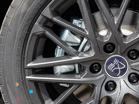 2026¿î EV ÖǼݰæ 705KMÉÁ³ä×ð¹ó°æ 2026¿î EV ÖǼݰæ 705KMÉÁ³ä×ð¹ó°æ