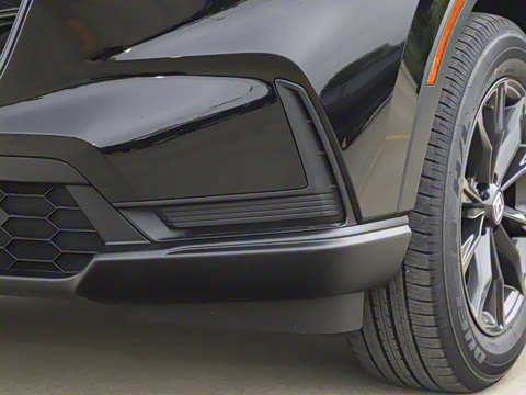 2026款 全球30年荣耀款 240TURBO 两驱锋尚5座版 2026款 全球30年荣耀款 240TURBO 两驱锋尚5座版