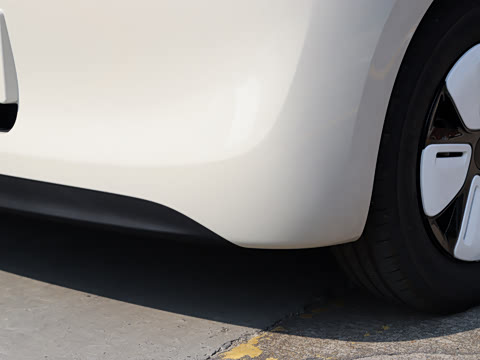 2025款 四门版 301km 臻享+款 2025款 四门版 301km 臻享+款